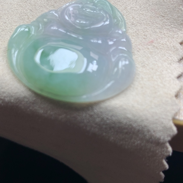 翡翠颈饰未镶嵌吊坠
