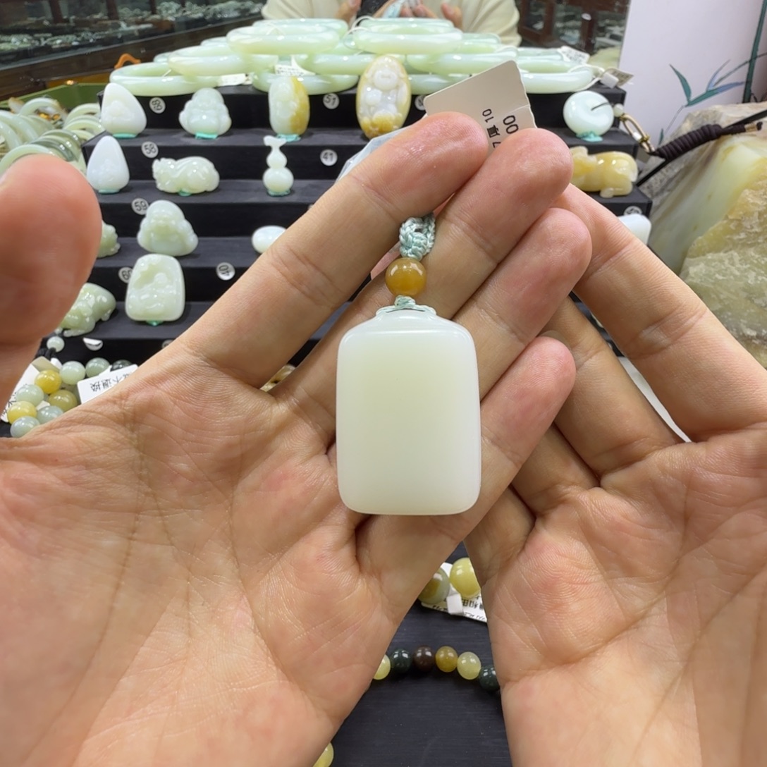 风***韵和田玉未镶嵌吊坠(赠链)新疆和田玉