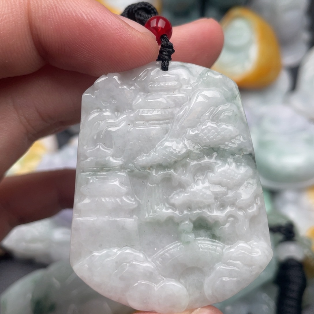 吊坠(不含链)未镶嵌翡翠