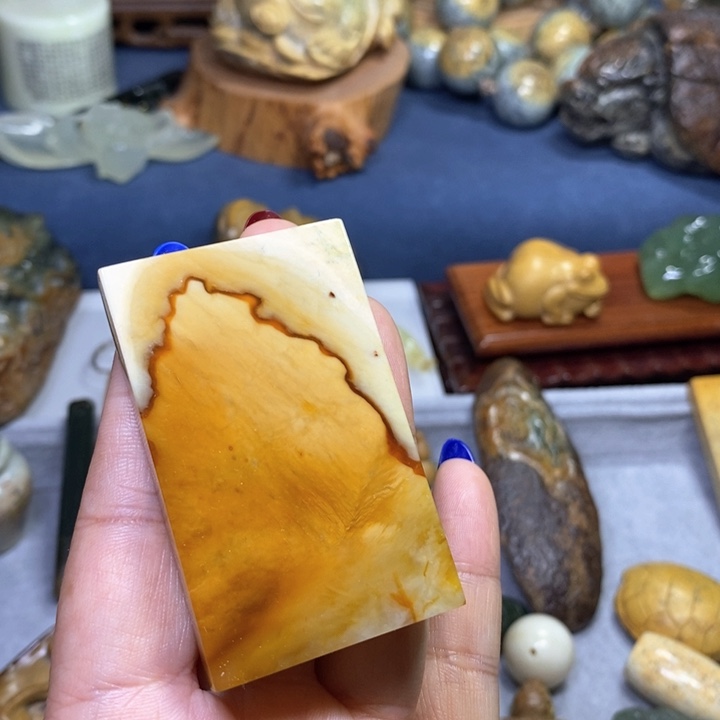 蛇纹石玉花玉平安牌未镶嵌