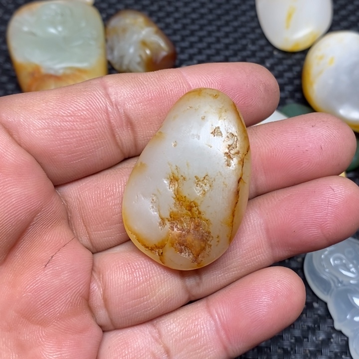 和田玉（白玉）珠宝奇石未镶嵌