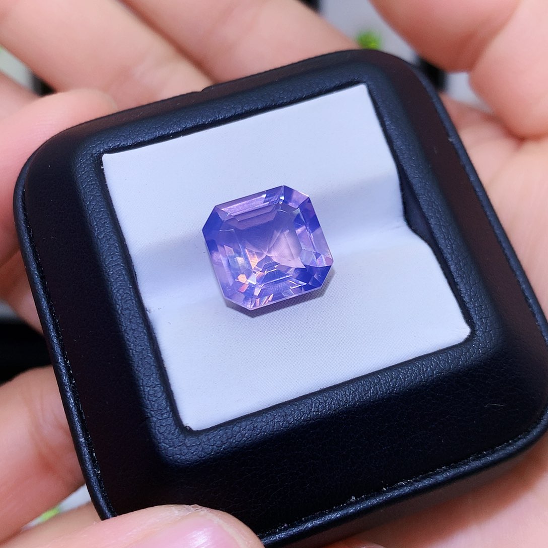 紫晶裸石未镶嵌8.5克拉，