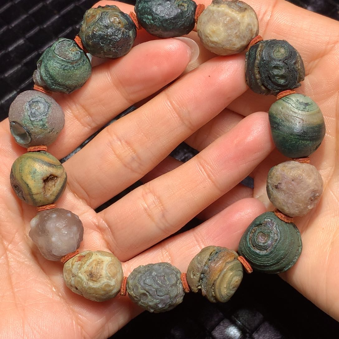 未镶嵌玛瑙/玉髓珠宝半成品