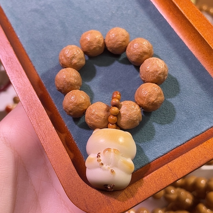 吊坠猴头核桃砂糖橘手捻好运猫