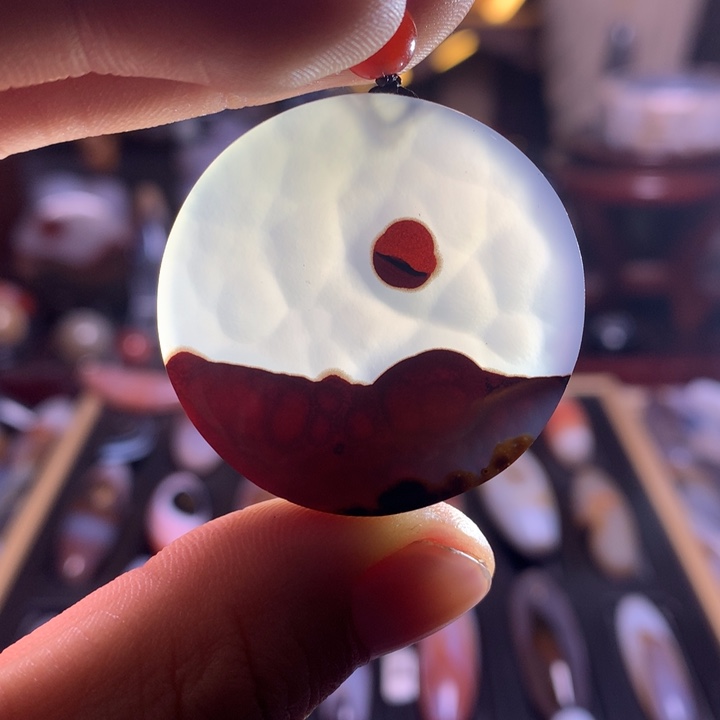 玛瑙/玉髓颈饰未镶嵌