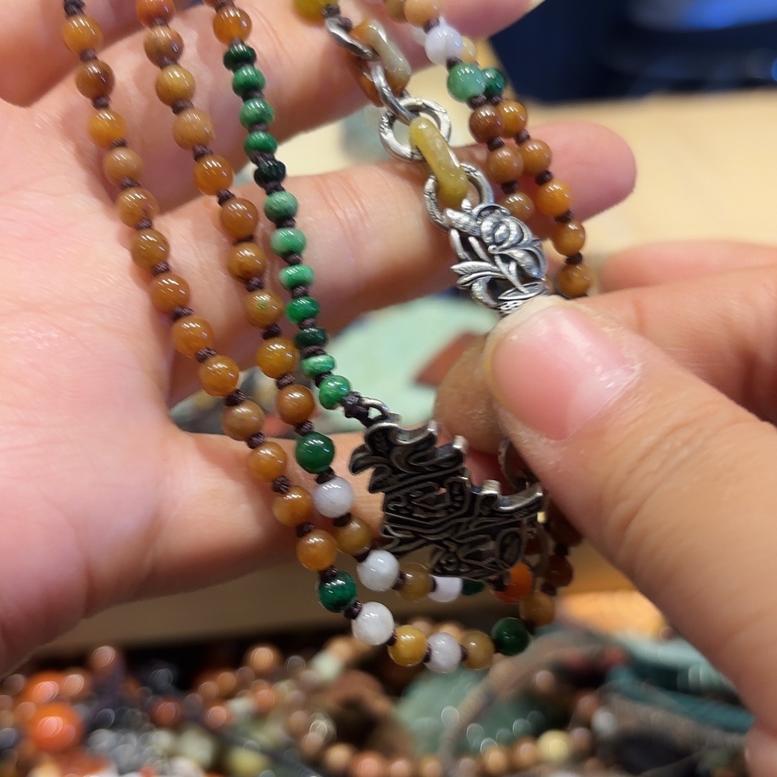 翡翠未镶嵌颈饰原创