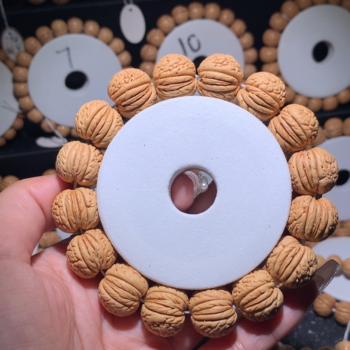 桃核手串虎皮肌肉