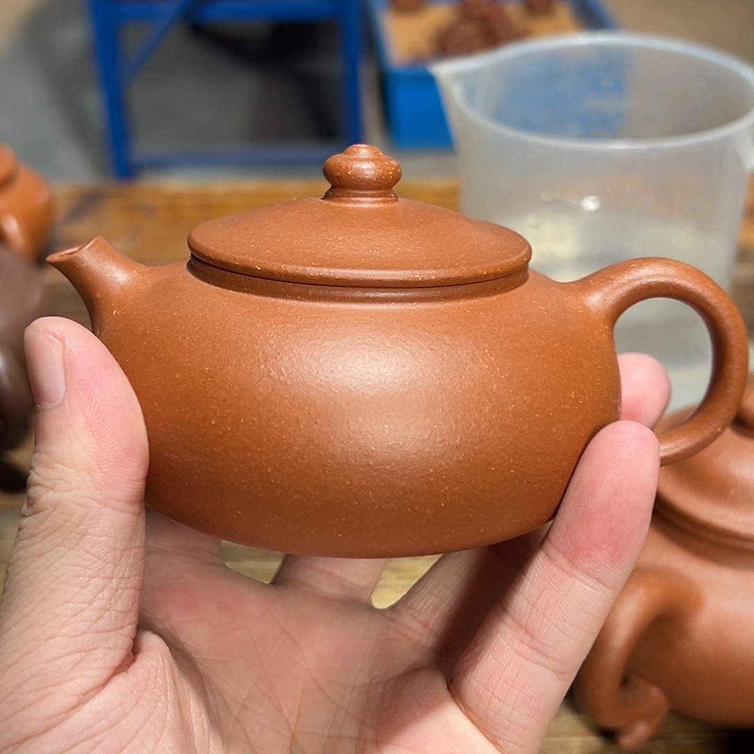 茶壶紫砂紫砂的味道真的