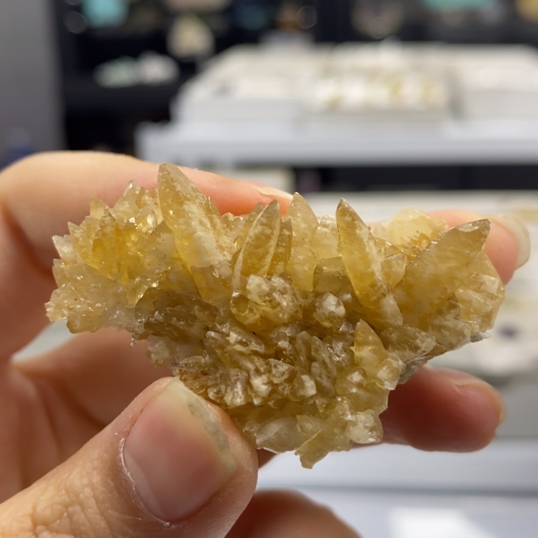 吊坠结晶石原石水晶