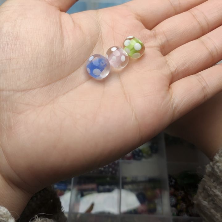 琉璃非金属波点算盘珠一颗