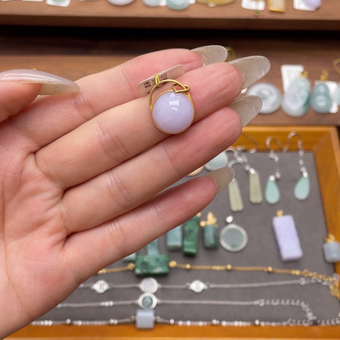 翡翠18K金镶嵌吊坠(不含链)