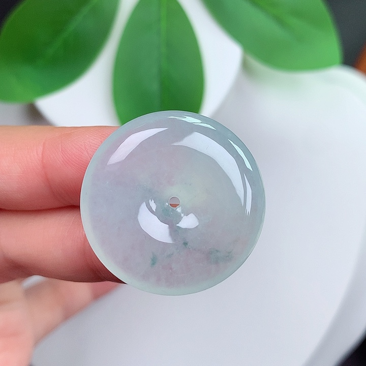 颈饰未镶嵌翡翠平安扣 27.6x5.7mm