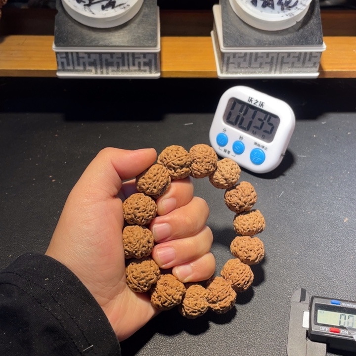 ****子金刚菩提手串这个