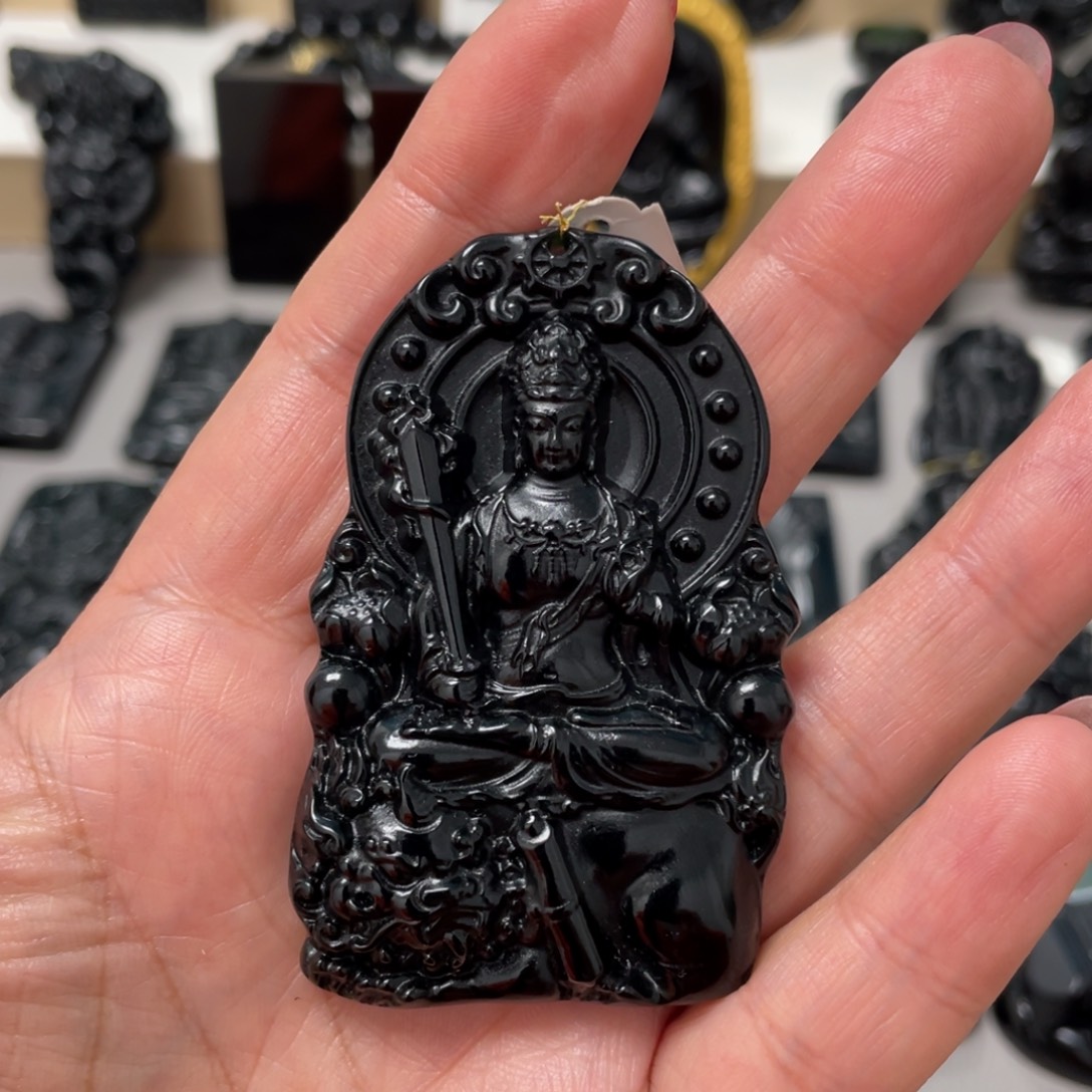 a***吉蛇纹石玉未镶嵌吊坠