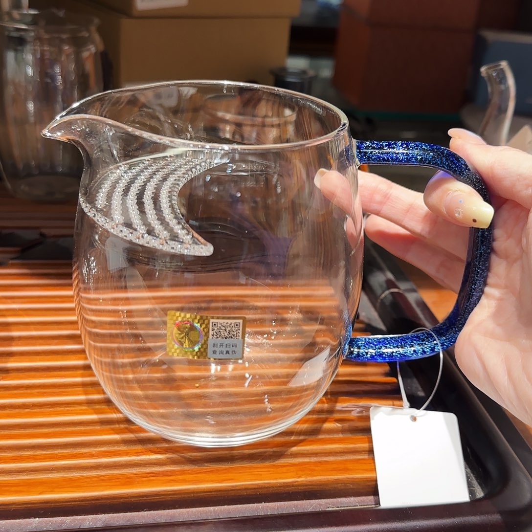 东***车澄然大月牙宝蓝金//////