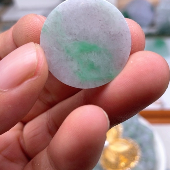 翡翠未镶嵌颈饰翡翠冰无事牌