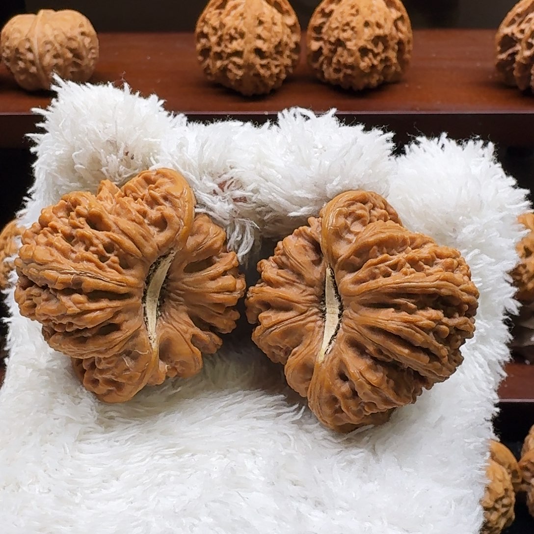 A***n核桃手串/手链密纹大尺43