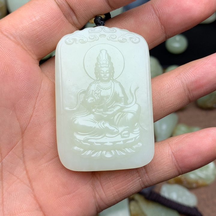 仅***忆和田玉（糖玉）未镶嵌颈饰