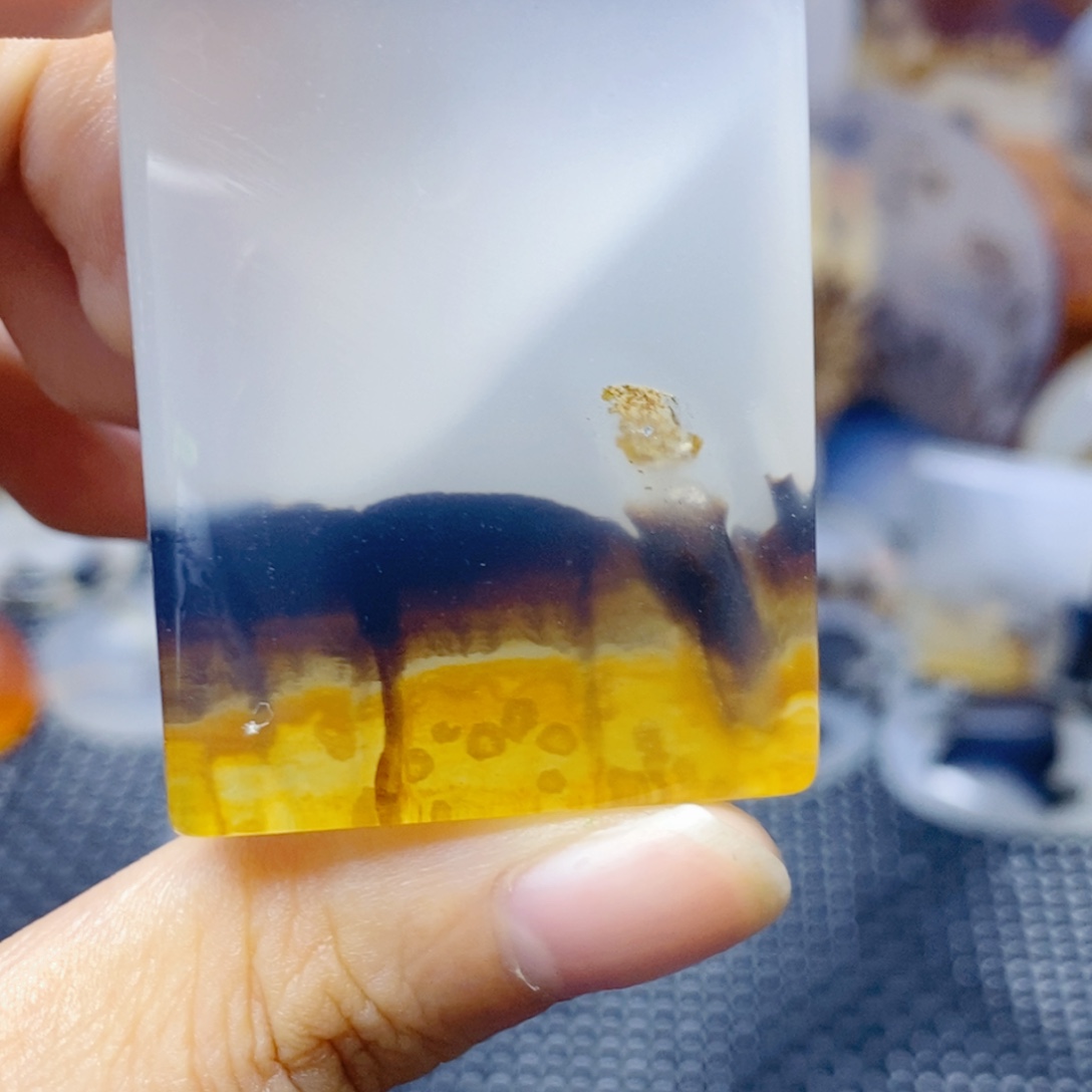 玛瑙/玉髓未镶嵌珠宝奇石