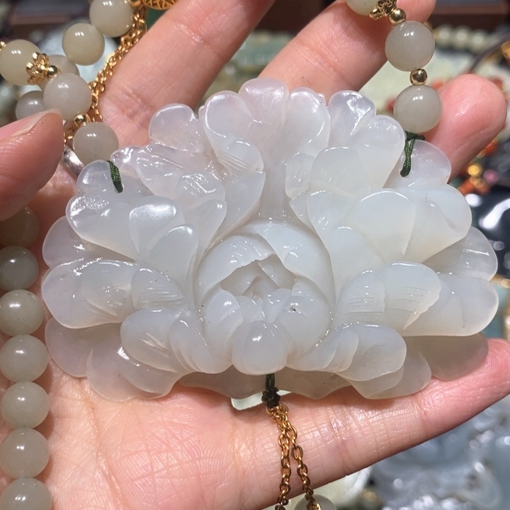 岫玉毛衣链未镶嵌