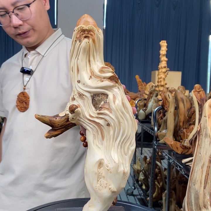 柏木（崖柏）随型摆件
