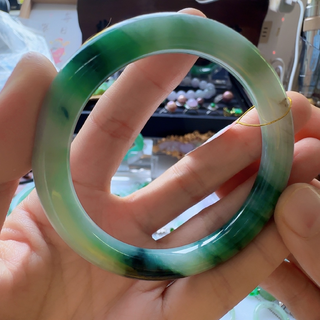 翡翠未镶嵌手镯翡翠350