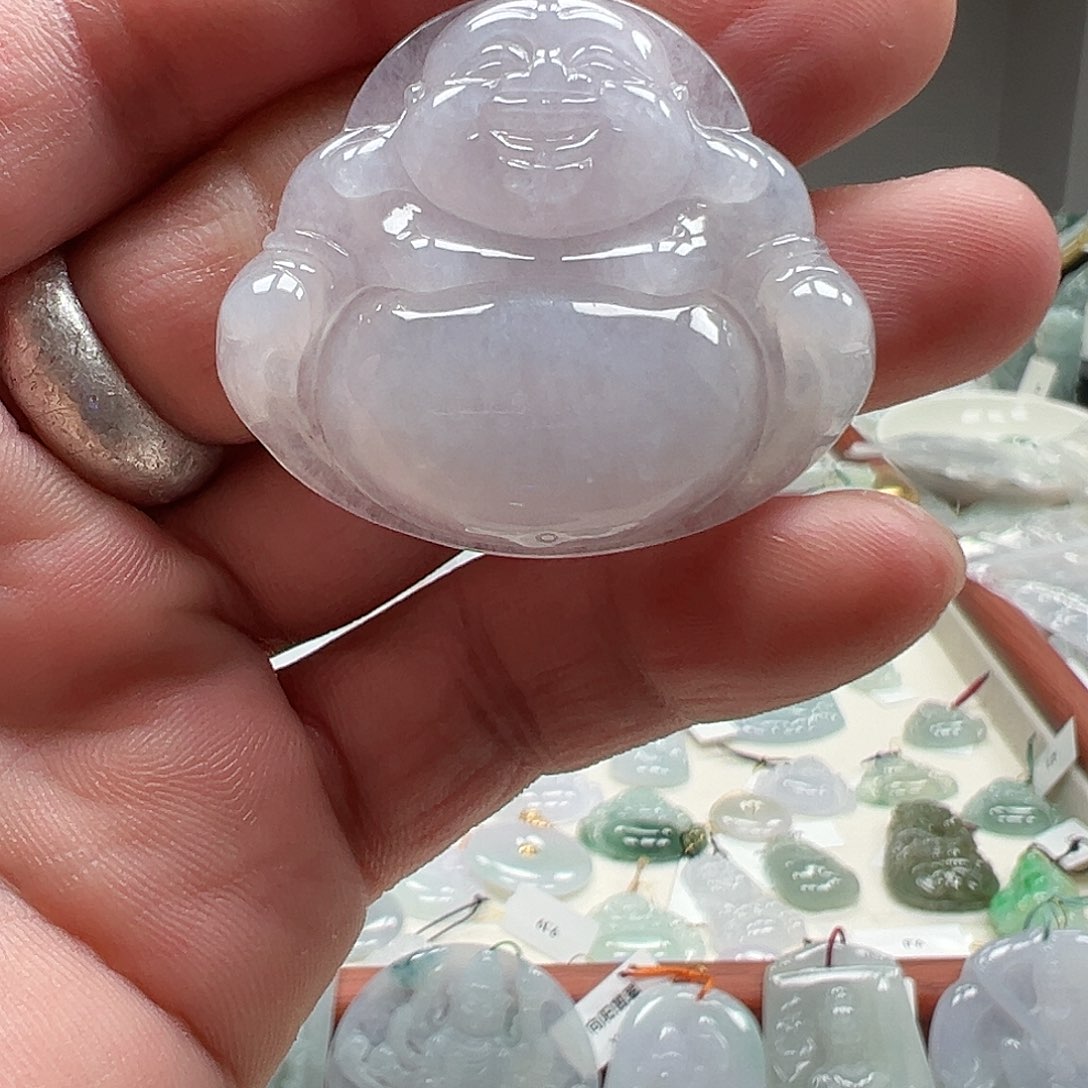 颈饰未镶嵌翡翠佛