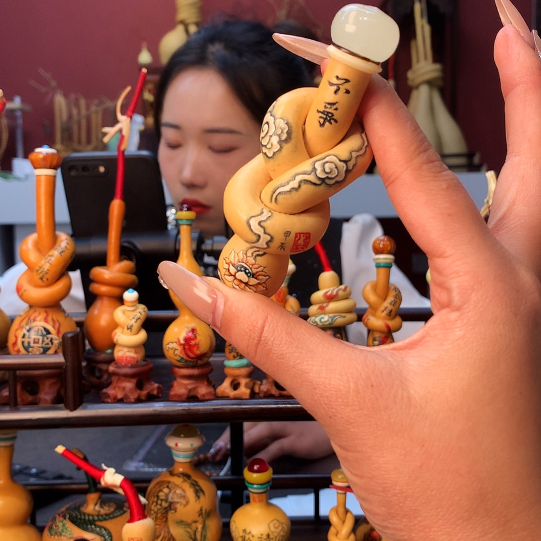 维****n这个666666月111111