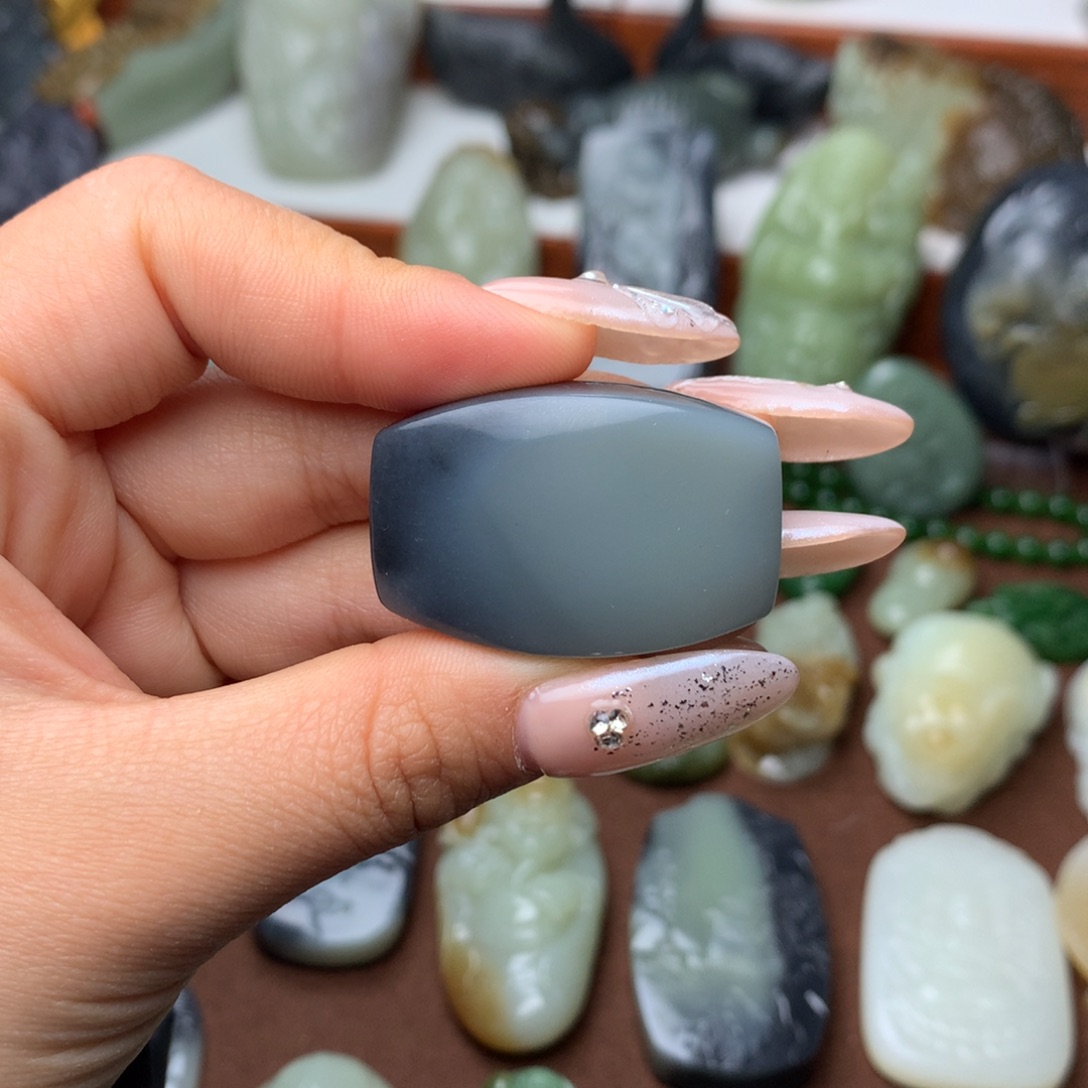 和田玉挂件未镶嵌