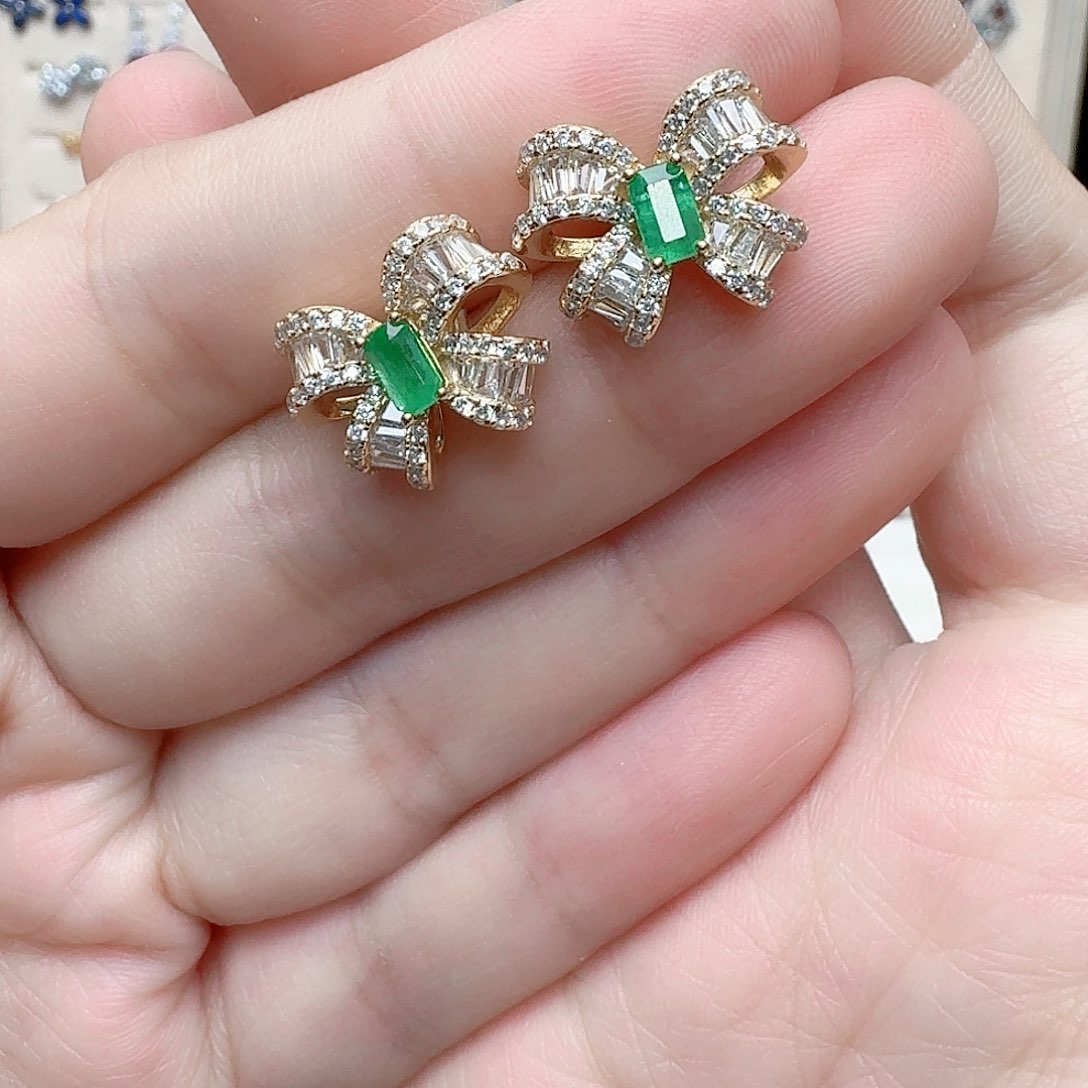 祖母绿耳饰银S925镶嵌耳钉