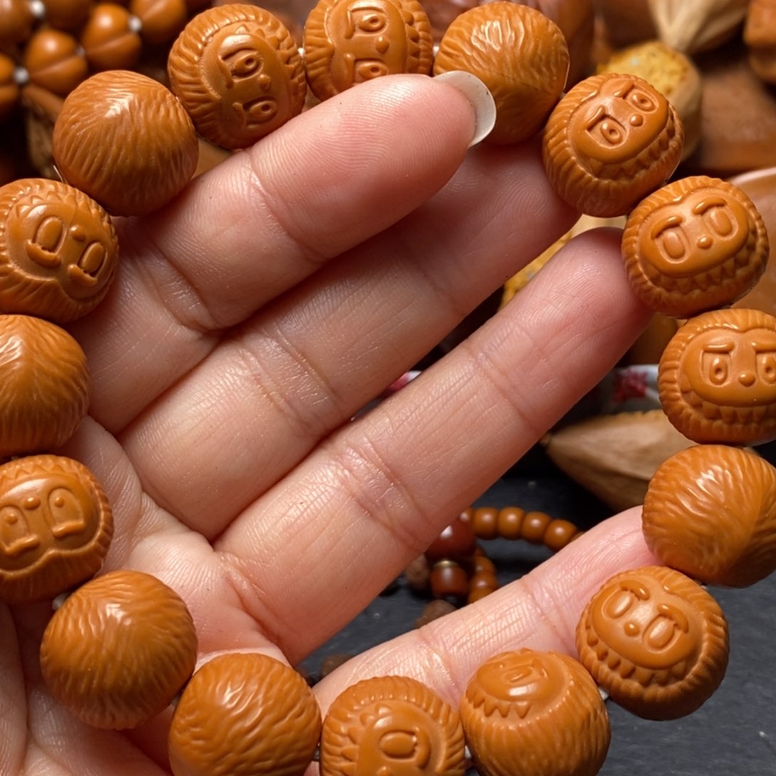 吊坠猴头核桃猴头