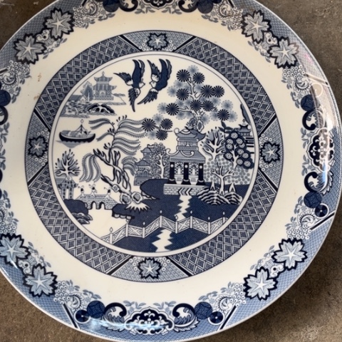 其他瓷12寸盘一个陶瓷