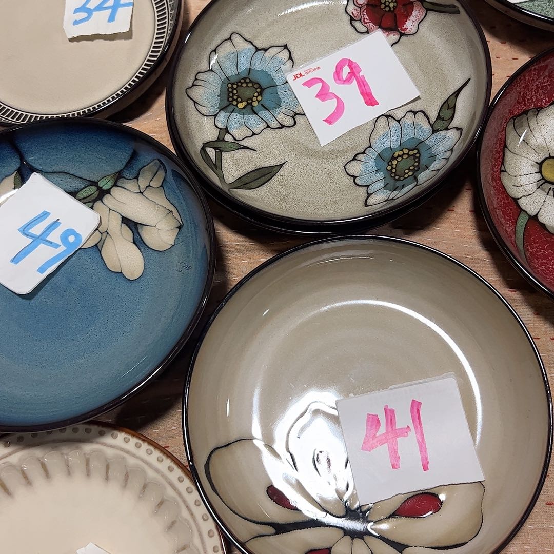 瓷片3个盘子微瑕介意慎拍