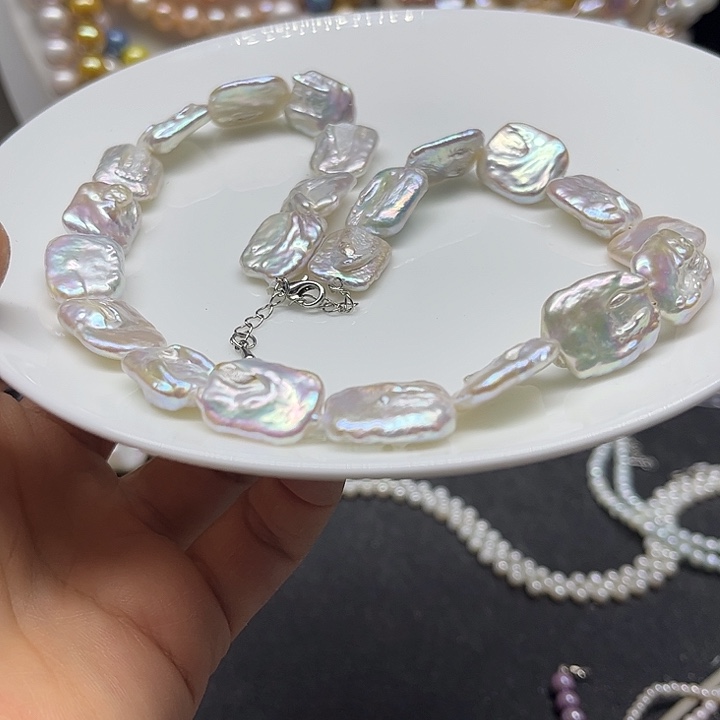 未镶嵌颈饰淡水珍珠