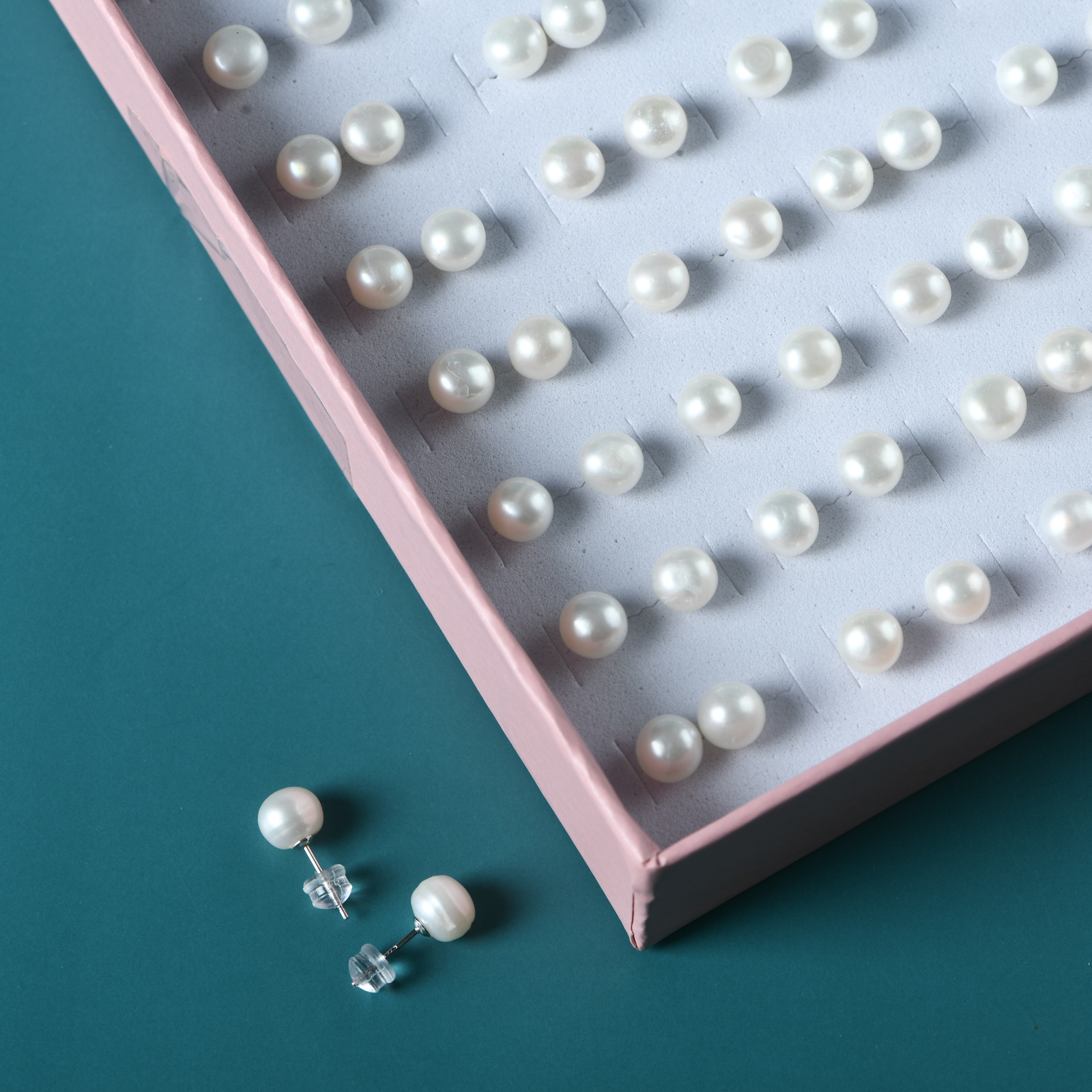 天然淡水珍珠耳钉一对（多样性发其一）