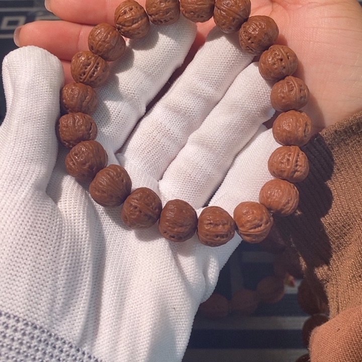 文玩核桃手串菩*……