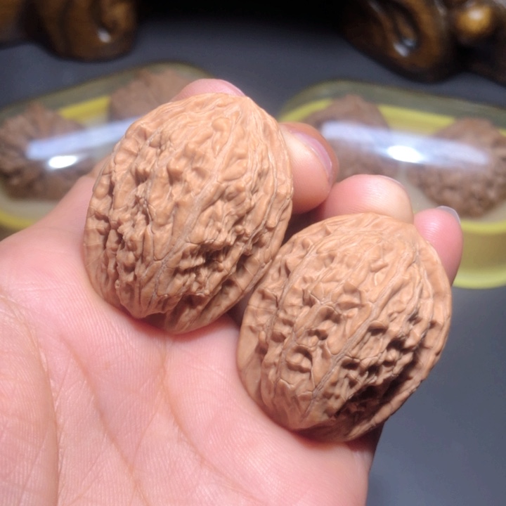 文玩核桃把件30鸭蛋虎头