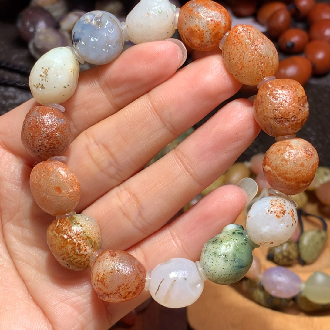 未镶嵌玛瑙/玉髓珠宝半成品