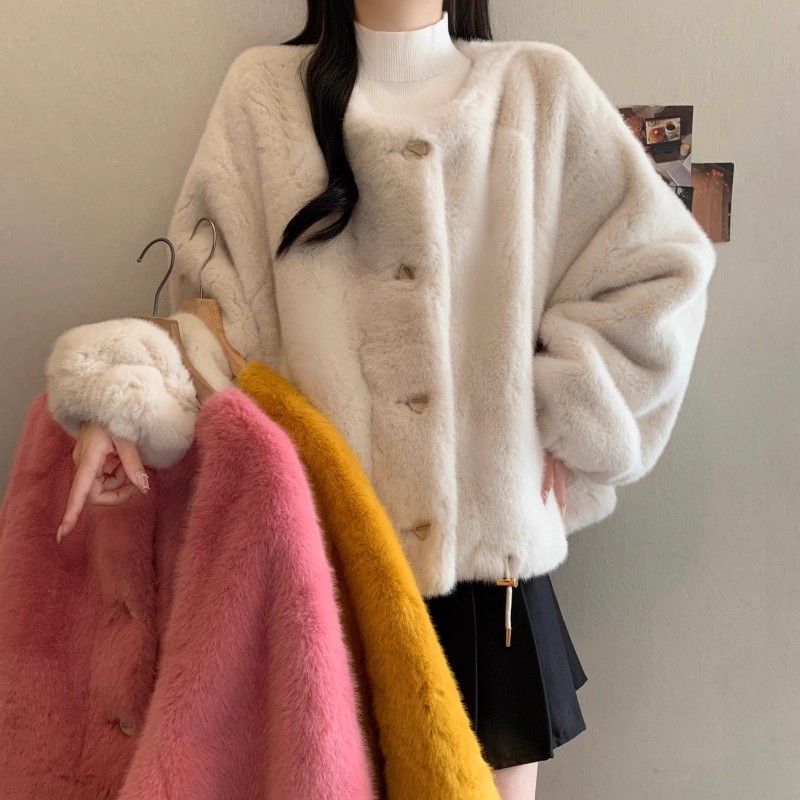 【1261-1270】冬季加绒加厚外套  韩版百搭 毛绒慵懒风 皮毛一体   