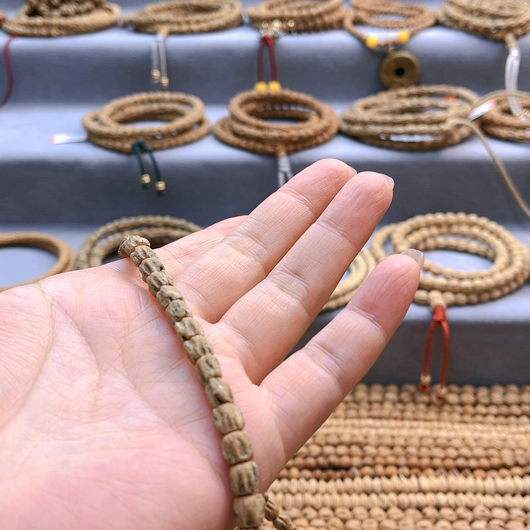 柏香籽/百香籽吊坠觉*