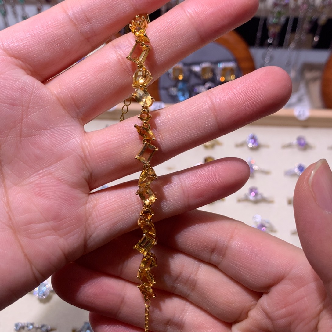 一***p黄晶银S925镶嵌手链