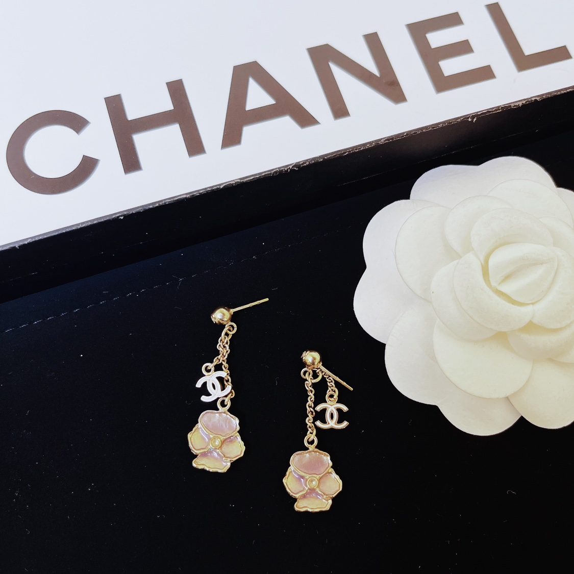 95新 Chanel/香奈儿 柚礼中古/香奈儿花朵吊坠耳钉LZ504282