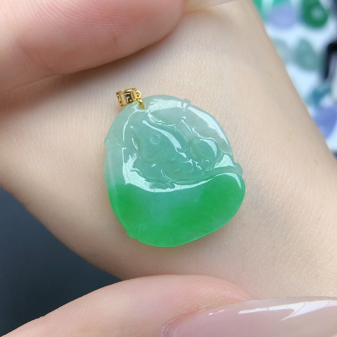 翡翠颈饰18K金镶嵌888888888888