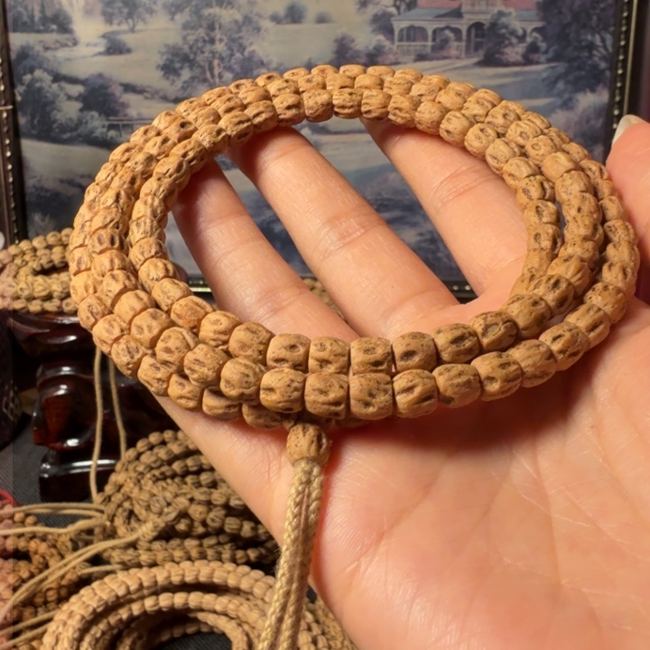 柏香籽/百香籽手串?****?