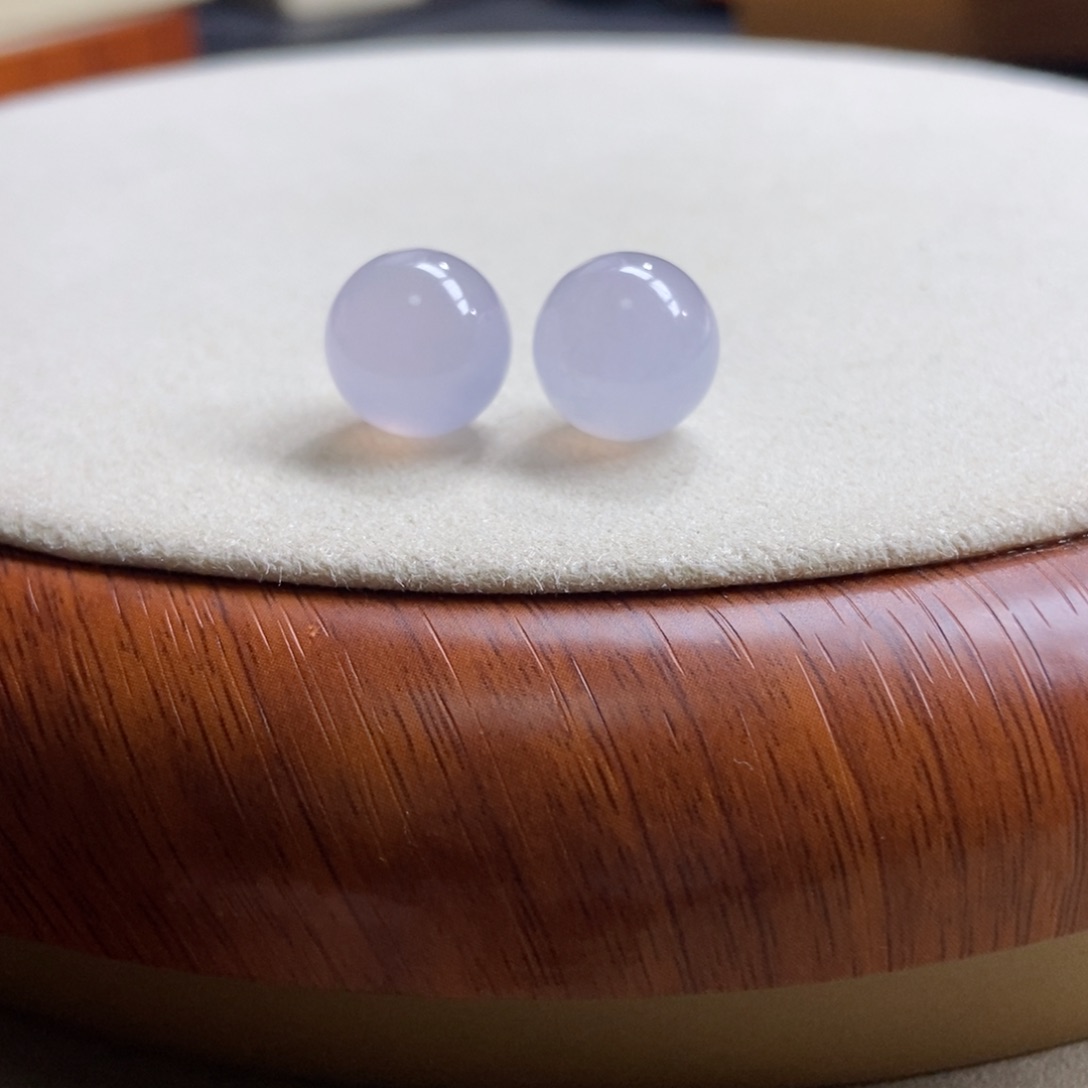 翡翠颈饰未镶嵌冰红粉圆珠12.5mm多样性发其一