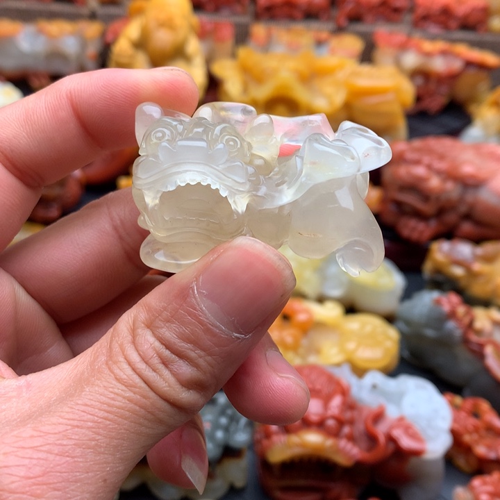 石英质玉（黄龙玉）黄龙玉貔貅挂件未镶嵌
