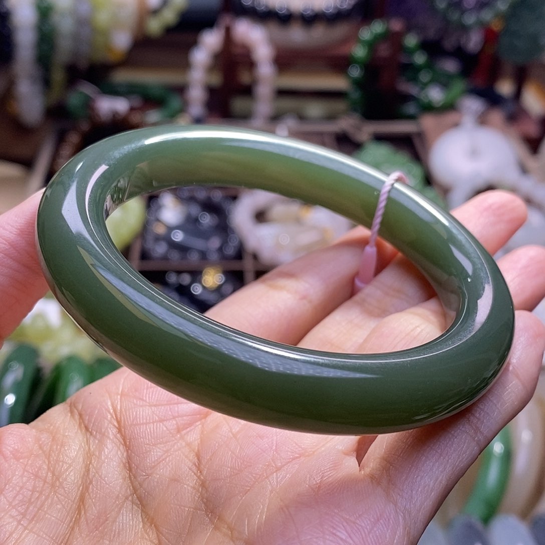 和田玉未镶嵌颈饰孤品老矿料晴水料湖水绿手镯58