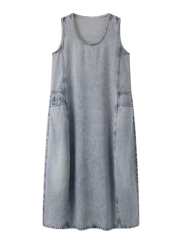 艾诺丝商场2025夏时尚百搭无袖复古牛仔背心连衣裙女休闲宽松9002