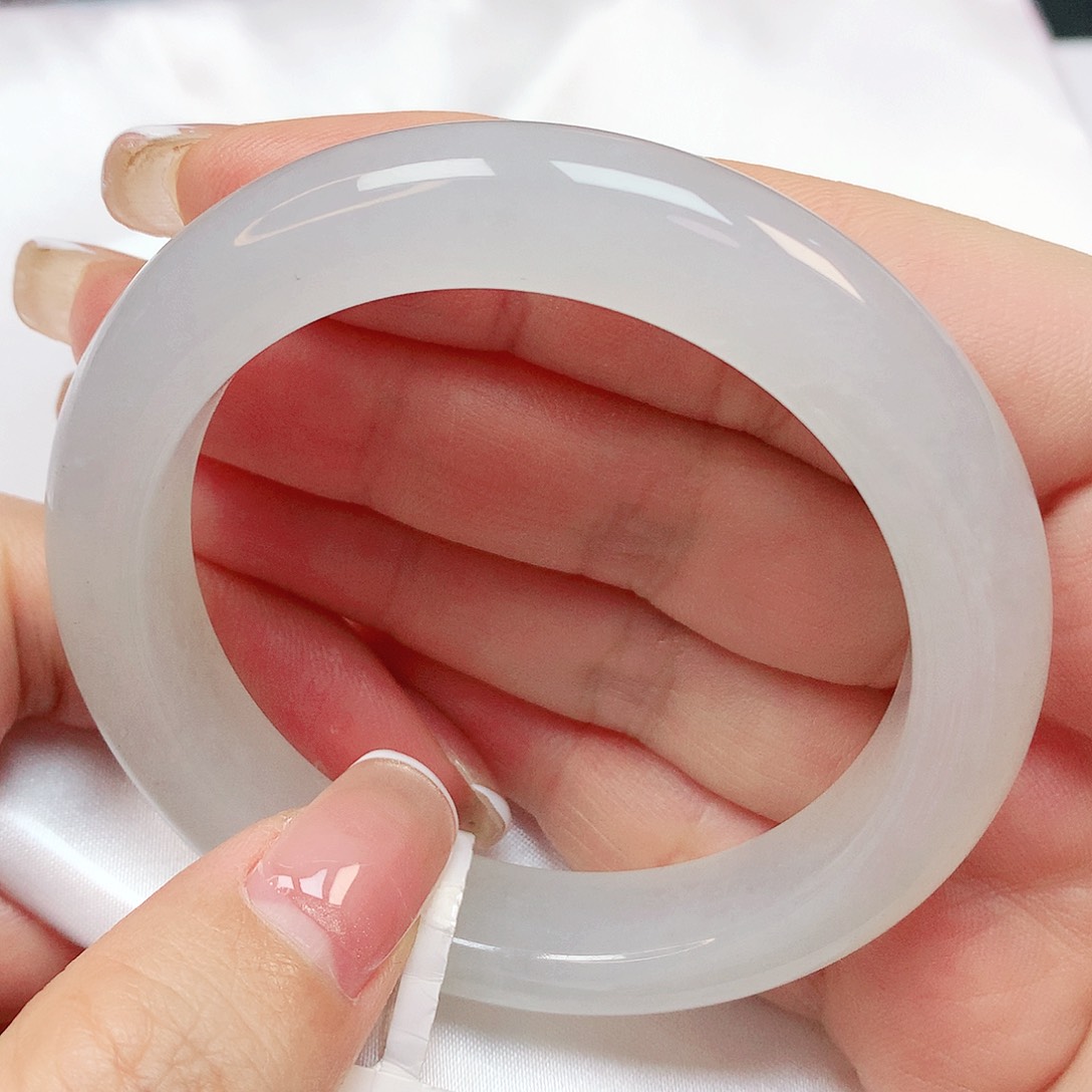 未镶嵌手镯翡翠抖音128