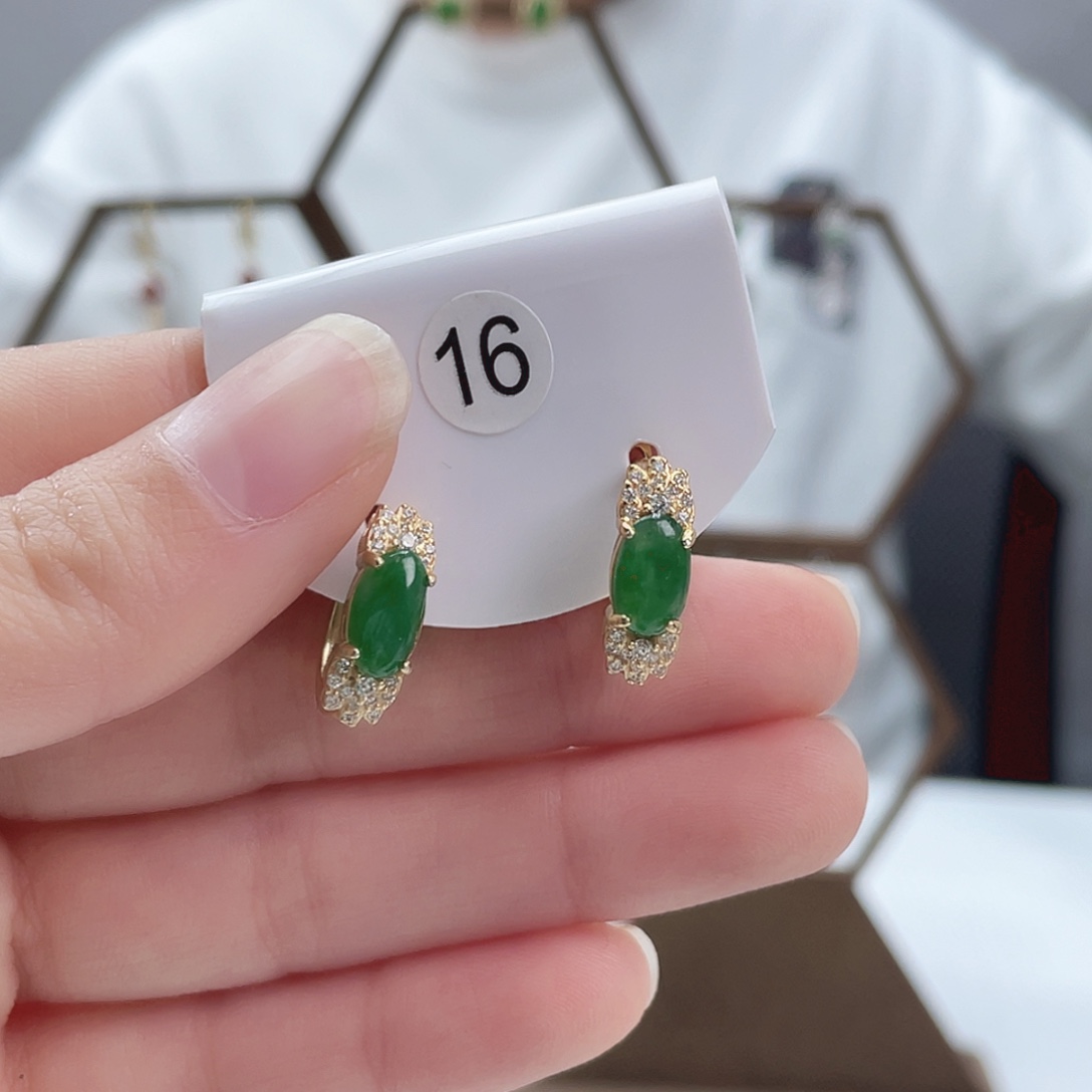 翡翠未镶嵌耳饰一物一图，以实物为准